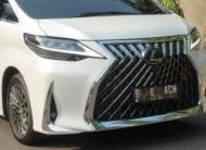 2020 Lexus LM 350 7 Seater