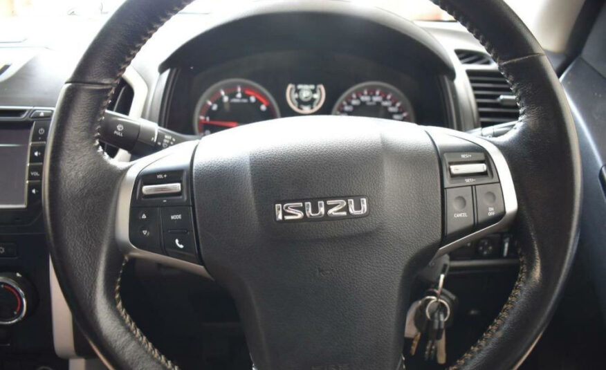 2019 Isuzu D-MAX LS-M