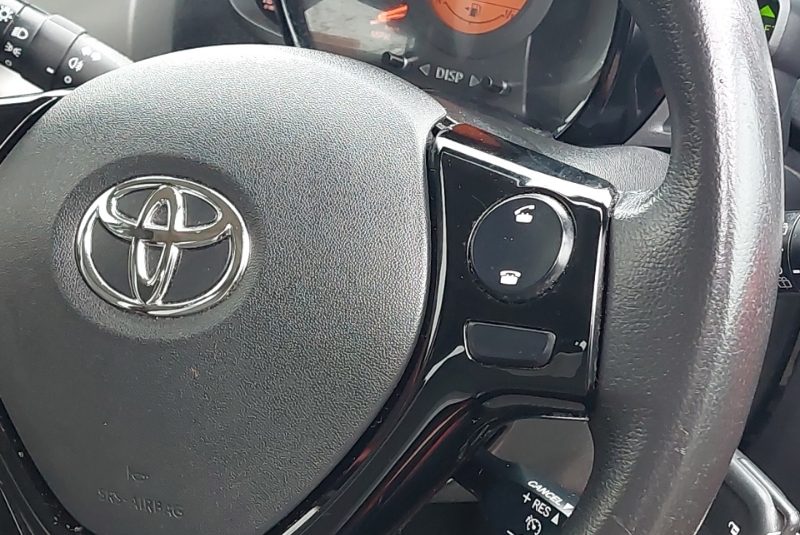 2017 Toyota Aygo 1.0 VVT-i X-Play 5dr