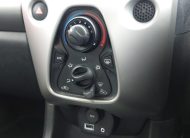 2017 Toyota Aygo 1.0 VVT-i X-Play 5dr