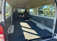 2005 Toyota Hiace Slwb