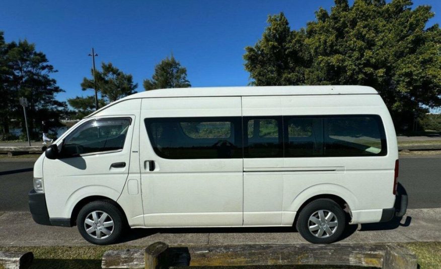 2005 Toyota Hiace Slwb