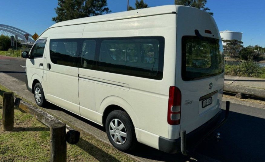 2005 Toyota Hiace Slwb