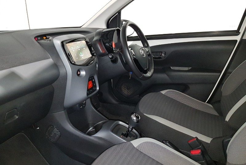 2018 (68) Toyota Aygo 1.0 VVT-i X-Plore 5dr x-shift