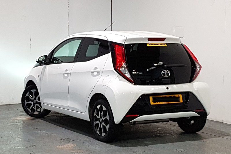 2018 (68) Toyota Aygo 1.0 VVT-i X-Plore 5dr x-shift